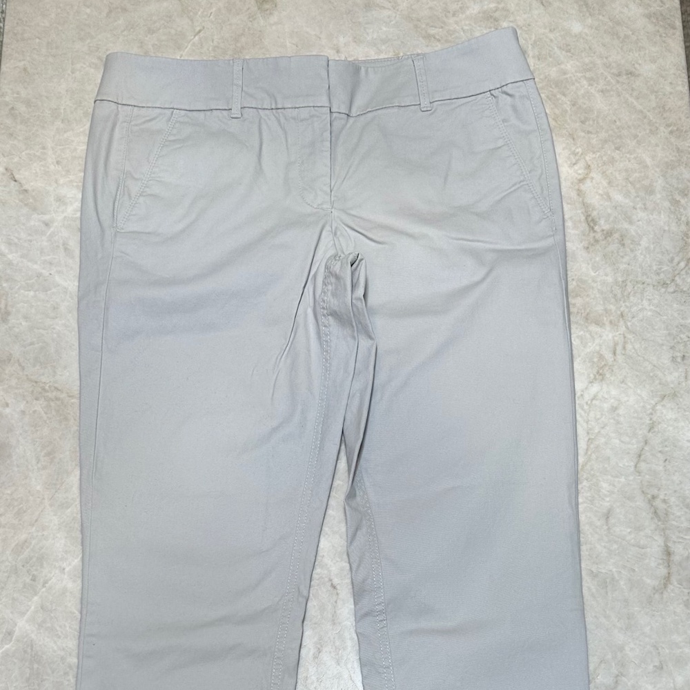 LOFT Khaki Capri Marisa Style